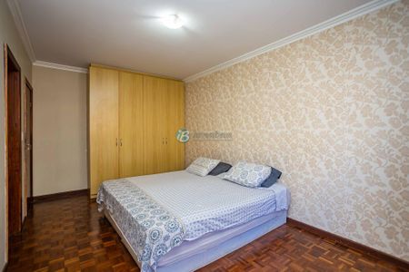 6_photo/94dce41541.4e1a6e6486a440d9-ATLAS-e68b5fbc-dc4f-4e35-919a-998a3c23686f.jpg de apartamento à venda com 4 quartos, 166m² em Centro, Curitiba