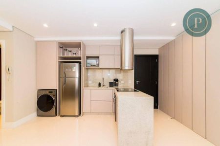 2_photo/94dce41541.ceff8192393c33de-ATLAS-080fb5bd-8cff-48a4-8a67-eae8b0ecb6c7.jpg de apartamento para alugar com 1 quarto, 44m² em Centro, Curitiba