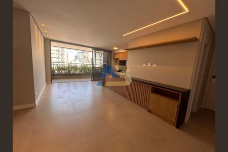 3_photo/94dce4155f.3714cccd63f8fe2d-ATLAS-ad2e9a2e-9757-45bd-beb1-529f37a05c5b.jpg de apartamento à venda com 3 quartos, 110m² em Centro, Curitiba