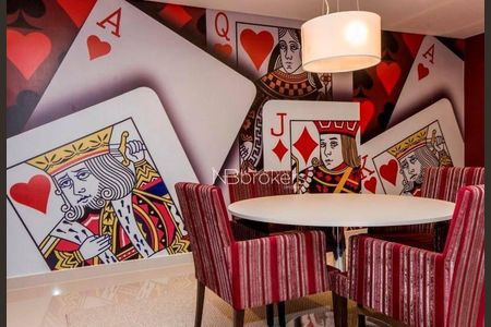 24_photo/94dce415d7.9b9a95989c8e7fd0-ATLAS-d2d9b2dd-3b54-44f4-a218-d68863ddbdcd.jpg de apartamento à venda com 2 quartos, 64m² em Centro Cívico, Curitiba