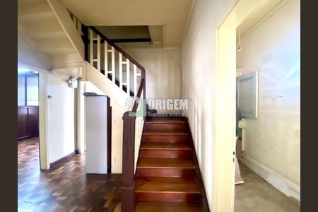 2_photo/94dce41607.01061cb6ad72014f-ATLAS-31bd8ca2-3d5f-45fa-8f03-9f082dea9a9a.jpg de casa à venda com 4 quartos, 147m² em Centro, Curitiba