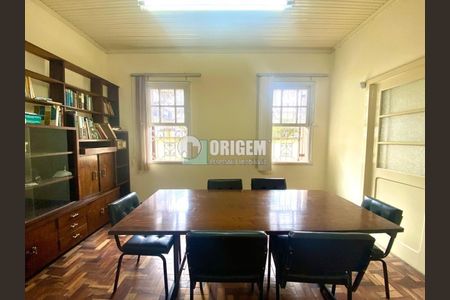 12_photo/94dce41607.01061cb6ad72014f-ATLAS-fa63ad22-fab4-4ee4-a0f7-affd35e02bcf.jpg de casa à venda com 4 quartos, 147m² em Centro, Curitiba