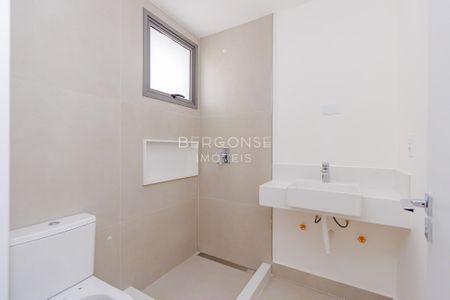 13_photo/94dce41607.a5a1d0d372a34e38-ATLAS-00990a75-1d0f-4dda-83a4-e936e8592885.jpg de apartamento à venda com 3 quartos, 274m² em Alto da Glória, Curitiba