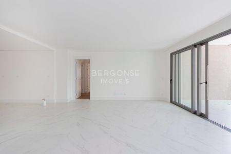 4_photo/94dce41607.a5a1d0d372a34e38-ATLAS-13f76aef-69fa-4fed-902f-c82e44e6811a.jpg de apartamento à venda com 3 quartos, 274m² em Alto da Glória, Curitiba