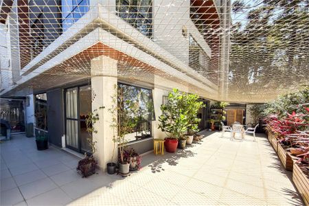 44_photo/94dce4166d.7066937cd636288e-ATLAS-5f5a5411-7670-440b-a220-b23feee1fa63.jpg de apartamento à venda com 3 quartos, 238m² em Alto da Glória, Curitiba