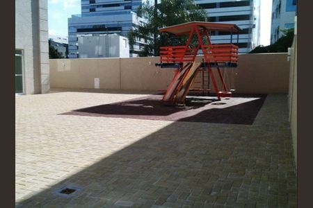 3_photo/94dce416b7.1aa5b8f538f3adaf-ATLAS-43b5a24a-b755-4b9f-af5b-237947788fb2.jpg de kitnet/studio à venda com 3 quartos, 98m² em Centro Cívico, Curitiba