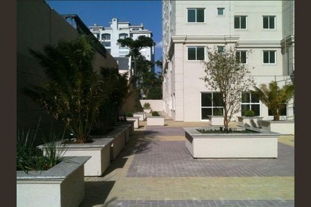 10_photo/94dce416b7.1aa5b8f538f3adaf-ATLAS-6fc49497-34e3-4e1d-a048-9e41a2d9320e.jpg de kitnet/studio à venda com 3 quartos, 98m² em Centro Cívico, Curitiba