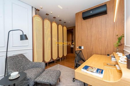 9_photo/94dce416b9.2f15d505e37c7ac5-ATLAS-2d3e20e2-a941-4730-bddf-395da9ac4e81.jpg de apartamento à venda com 2 quartos, 80m² em Centro Cívico, Curitiba