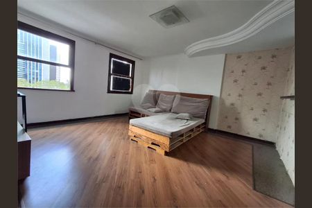 5_photo/94dce416b9.7d01d2ab176dea69-ATLAS-741a8b35-a152-4b13-be0f-92dce317ce13.jpg de apartamento à venda com 3 quartos, 99m² em Centro Cívico, Curitiba