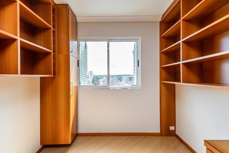 18_photo/94dce416dd.0673d88fd24b748b-ATLAS-e84b2a82-344c-454d-8874-996bff11cb02.jpg de apartamento para alugar com 4 quartos, 138m² em Centro Cívico, Curitiba