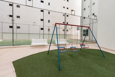 11_photo/94dce416dd.3e6957092a4c223d-ATLAS-2e4148f1-9f66-46e3-a615-e35e348d307e.jpg de apartamento para alugar com 4 quartos, 138m² em Centro Cívico, Curitiba