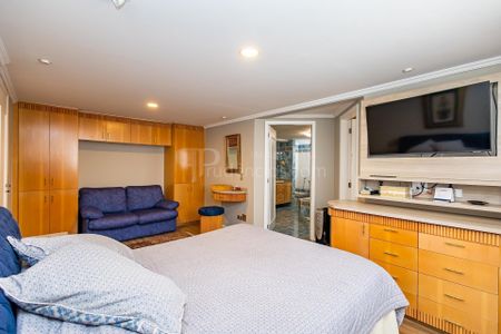 19_photo/94dce416e7.3c4f9bce803a6a8f-ATLAS-abc73e67-d045-4b8b-8f33-6b7bde5816ef.jpg de apartamento à venda com 4 quartos, 365m² em Centro Cívico, Curitiba