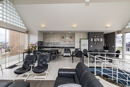 25_photo/94dce416e7.3c4f9bce803a6a8f-ATLAS-ee8e5d41-3ef5-4275-890e-6014dd428b36.jpg de apartamento à venda com 4 quartos, 365m² em Centro Cívico, Curitiba