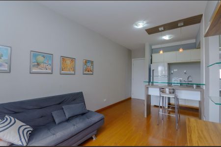 2_photo/94dce41701.792aa8d9ca122e34-ATLAS-065e5aaf-23c1-40c4-9d6f-bd0c34330fcd.jpg de apartamento para alugar com 1 quarto, 41m² em Alto da Glória, Curitiba