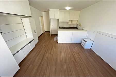 8_photo/94dce41747.5dd78012e5acff03-ATLAS-4ff2d9bd-6281-4eee-a062-ce6b7bd551d7.jpg de kitnet/studio para alugar com 1 quarto, 32m² em Centro Cívico, Curitiba