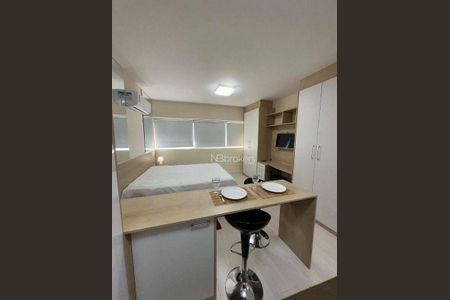8_photo/94dce41747.82581f4fdd5cea10-ATLAS-55092a9a-e2a0-43d8-b8e1-a20f2bf8aed2.jpg de apartamento para alugar com 1 quarto, 30m² em Centro Cívico, Curitiba