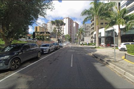 25_photo/94dce4176b.edcb0e0202edb489-ATLAS-43bfae1f-1dd5-41e6-bd02-1362bbfc7486.jpg de apartamento para alugar com 2 quartos, 102m² em Centro Cívico, Curitiba