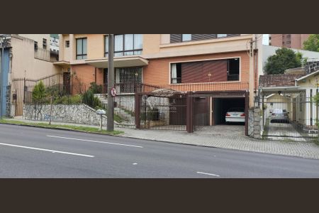 8_photo/94dce4178d.71d57c28792d37c8-ATLAS-bf451a21-50a2-4dfd-b5b6-bc3908906181.jpg de apartamento à venda com 4 quartos, 200m² em Centro Cívico, Curitiba