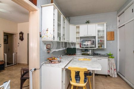 8_photo/94dce4178f.bab3a5a88d302860-ATLAS-6f7d032b-dfe8-4d42-92cb-ab1ef9c1eac5.jpg de apartamento à venda com 4 quartos, 150m² em Alto da Glória, Curitiba