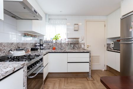 4_photo/94dce417b9.906020ab0bc1df8b-ATLAS-2682c7d7-a230-4d74-a845-33cfbaadbcfd.jpg de apartamento para alugar com 3 quartos, 144m² em Alto da Glória, Curitiba