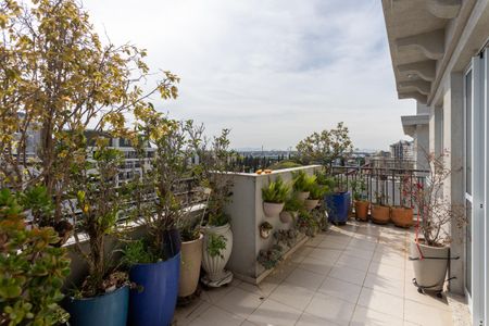 3_photo/94dce417b9.906020ab0bc1df8b-ATLAS-b2d28d50-9251-439b-9fb3-b6ab7f22cc54.jpg de apartamento para alugar com 3 quartos, 144m² em Alto da Glória, Curitiba