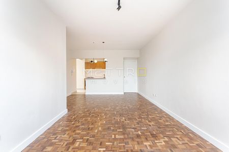 4_photo/94dce417f7.544451f746e4e87d-ATLAS-e3b1ee29-38c5-49d5-9e91-927a2cc6a21a.jpg de apartamento à venda com 3 quartos, 101m² em Alto da Glória, Curitiba