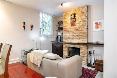 13_photo/94dce4180f.0f81dd1a9a4f6ffb-ATLAS-40997b91-a3b9-4a00-a9a5-9ee8e10d9f2b.jpg de apartamento à venda com 4 quartos, 159m² em Alto da Glória, Curitiba