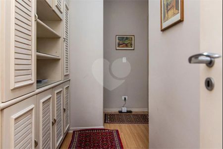 8_photo/94dce4180f.0f81dd1a9a4f6ffb-ATLAS-74e822e7-dc16-4b79-85bd-a1bfffc425a1.jpg de apartamento à venda com 4 quartos, 159m² em Alto da Glória, Curitiba