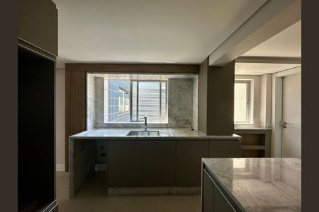 6_photo/94dce41811.a09f5c825cd18e29-ATLAS-ec1094aa-8ff8-4fe9-b2cf-eaf6e2273a7c.jpg de apartamento à venda com 3 quartos, 300m² em Alto da Glória, Curitiba