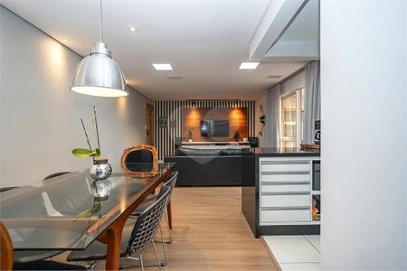 27_photo/94dce4183d.2166fbebe8fc1b24-ATLAS-9d767dcf-965b-41d9-bc7f-5500c5b81ff3.jpg de apartamento à venda com 2 quartos, 78m² em Alto da Glória, Curitiba