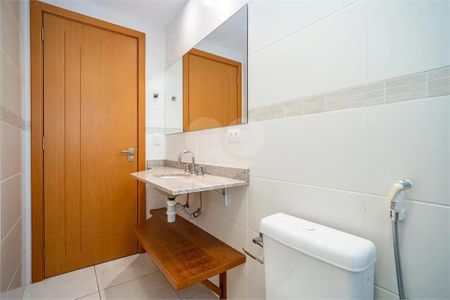 10_photo/94dce4183d.2166fbebe8fc1b24-ATLAS-ae9bfed5-907f-46b1-aa1d-ec7c3bdbd95a.jpg de apartamento à venda com 2 quartos, 78m² em Alto da Glória, Curitiba