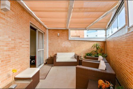 8_photo/94dce4183d.bfa63fc0c6fa1324-ATLAS-57b32108-23a2-46eb-924f-63de7eaf07a3.jpg de apartamento à venda com 2 quartos, 137m² em Centro Cívico, Curitiba