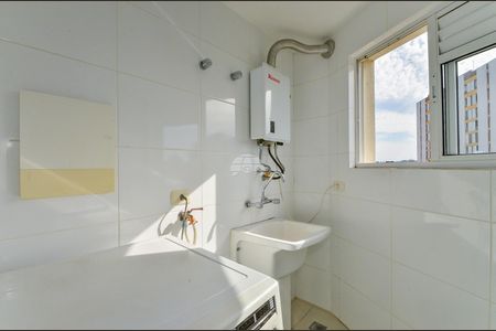 11_photo/94dce4183d.bfa63fc0c6fa1324-ATLAS-6a6f4fe7-8e2a-4b47-9d8f-230cd43e7580.jpg de apartamento à venda com 2 quartos, 137m² em Centro Cívico, Curitiba