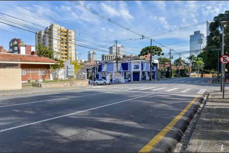 10_photo/94dce4183d.bfa63fc0c6fa1324-ATLAS-c6bce621-e686-45e2-9949-b460dfc8a9ec.jpg de apartamento à venda com 2 quartos, 137m² em Centro Cívico, Curitiba