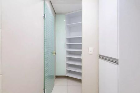 19_photo/94dce4183d.f8c3a140fa946ecb-ATLAS-34be2ebf-b946-40f7-a9d7-e1255e7fde4b.jpg de apartamento à venda com 2 quartos, 71m² em Centro Cívico, Curitiba