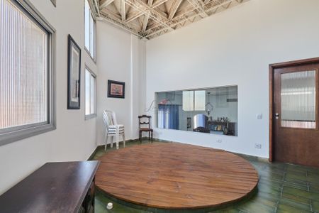 26_photo/94dce41849.15aaa8599bdc3b54-ATLAS-7d0a21bb-bf36-4e15-bd55-0d4e625693f1.jpg de apartamento à venda com 4 quartos, 241m² em Centro Cívico, Curitiba