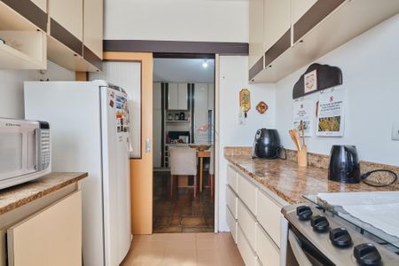 22_photo/94dce41849.15aaa8599bdc3b54-ATLAS-c22c9cf9-bcfd-45df-9840-a76a9b2c6f1c.jpg de apartamento à venda com 4 quartos, 241m² em Centro Cívico, Curitiba