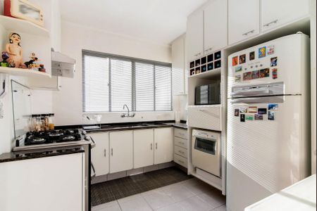 15_photo/94dce4187b.94eccd8fc9add72f-ATLAS-31790130-b118-4c0e-b19e-368432d89ca5.jpg de apartamento à venda com 4 quartos, 160m² em Alto da Glória, Curitiba