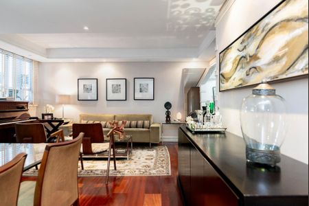 5_photo/94dce4187b.94eccd8fc9add72f-ATLAS-9c854e02-eb7b-496d-bdea-e5e0d15b73d2.jpg de apartamento à venda com 4 quartos, 160m² em Alto da Glória, Curitiba