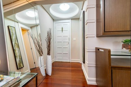 10_photo/94dce4187b.94eccd8fc9add72f-ATLAS-c0fd2776-74b6-4d35-b04d-1a2ba126560f.jpg de apartamento à venda com 4 quartos, 160m² em Alto da Glória, Curitiba