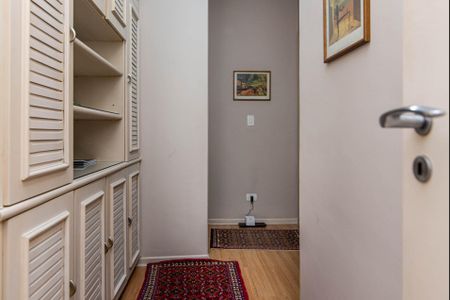 17_photo/94dce4187b.94eccd8fc9add72f-ATLAS-cc4ba149-8633-4010-bf14-a3760820192a.jpg de apartamento à venda com 4 quartos, 160m² em Alto da Glória, Curitiba