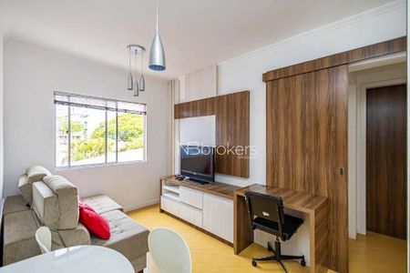 10_photo/94dce4188b.fb8a52393b8e8ba1-ATLAS-587a15aa-e4f0-48fe-9062-7f4f0acb2101.jpg de apartamento para alugar com 1 quarto, 40m² em Centro Cívico, Curitiba