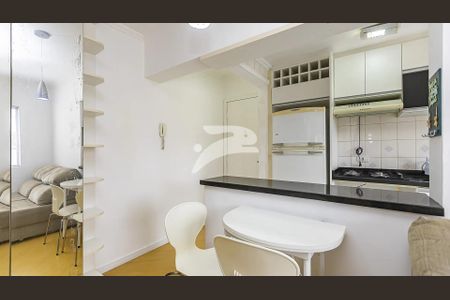 10_photo/94dce4188b.fb8a52393b8e8ba1-ATLAS-7820c834-2208-4b4e-833c-488bb47bab07.jpg de apartamento para alugar com 1 quarto, 31m² em Centro Cívico, Curitiba