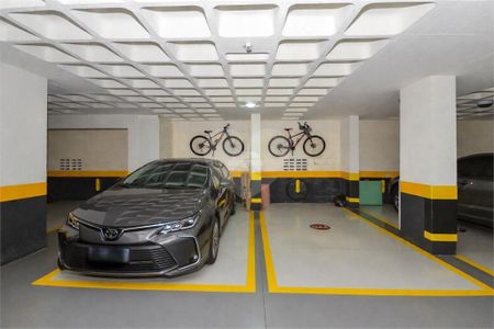 13_photo/94dce4189d.f87c5f63b588f4d4-ATLAS-ed7e24cb-ff7d-4423-89ea-bd2da3944eed.jpg de apartamento à venda com 2 quartos, 117m² em Juvevê, Curitiba