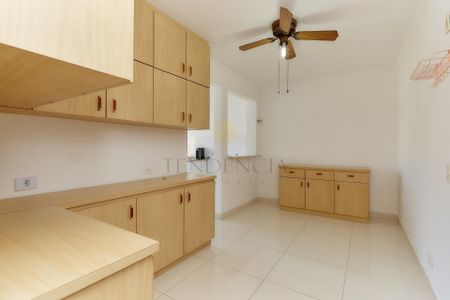 9_photo/94dce418b3.61df383ebc62b81a-ATLAS-cd1b5cb8-26da-4014-8e94-07da7988bc9f.jpg de apartamento para alugar com 3 quartos, 109m² em Centro Cívico, Curitiba