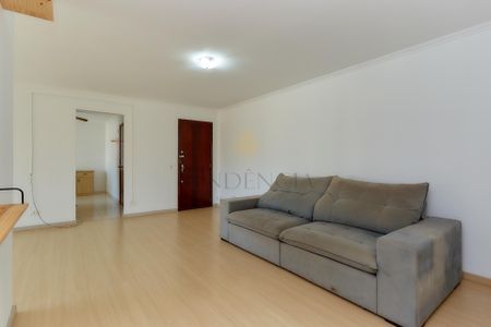 3_photo/94dce418b3.61df383ebc62b81a-ATLAS-e3cff0c2-7478-407a-9cd7-597473561ee3.jpg de apartamento para alugar com 3 quartos, 109m² em Centro Cívico, Curitiba