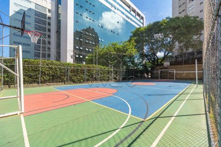 27_photo/94dce418ff.79f3724827edd456-ATLAS-e710889e-9532-41d2-ac6a-dcdcef4cf43d.jpg de apartamento para alugar com 4 quartos, 160m² em Alto da Glória, Curitiba