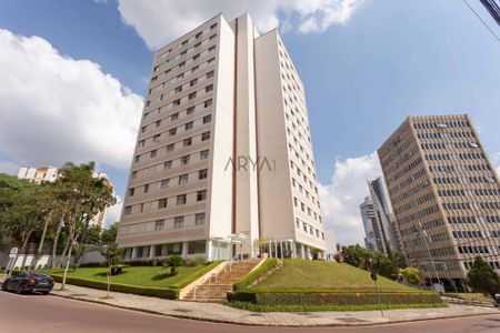 37_photo/94dce41901.80d0769b7a490a40-ATLAS-ce0dc7e4-e966-4001-aa99-1f6dd03b7f07.jpg de apartamento à venda com 3 quartos, 170m² em Alto da Glória, Curitiba