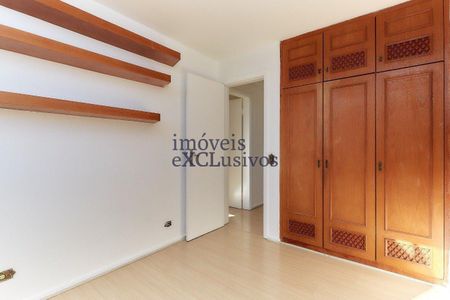 8_photo/94dce4199b.15f4a19d538e62fb-ATLAS-37d98cda-ea2c-436e-9c23-a0feafb1781b.jpg de apartamento à venda com 3 quartos, 112m² em Centro Cívico, Curitiba