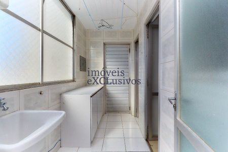 1_photo/94dce4199b.15f4a19d538e62fb-ATLAS-5e17f85f-6889-4d98-b9e2-5d2935d4dfeb.jpg de apartamento à venda com 3 quartos, 112m² em Centro Cívico, Curitiba